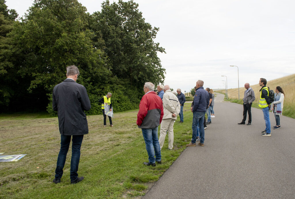 Dijkexcursie met omwonenden © Waterschap Scheldestromen