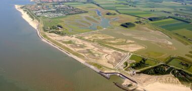 Waterdunen, combinatie van kustversterking, recreatieve ontwikkeling en nieuwe natuur