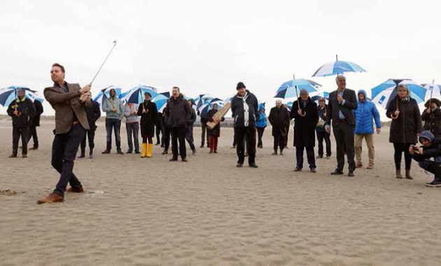 Officiële afsluiting strandsuppletie Brouwersdam