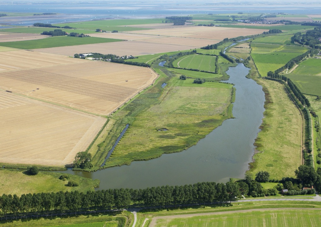 Wolphaartsdijk van bovenaf - Provincie Zeeland